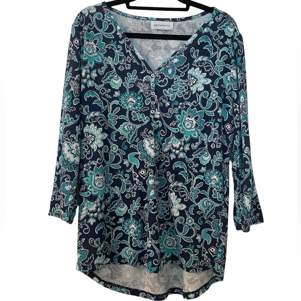 liz Claiborne woman’s floral & paisley top, size large,‎ great colors